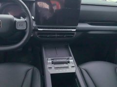 Tank 300 2025 2.0T Gasoline Challenger - ფოტო 16