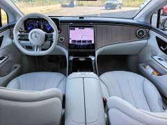 Mercedes-Benz EQE 500 4MATIC Luxury - ფოტო 7