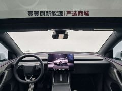Tesla Model Y L 2025 Long Range All-Wheel Drive - ფოტო 5