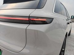 Li Auto L6 Pro - ფოტო 17