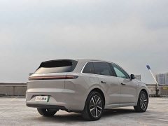 Li Auto L6 Pro - ფოტო 6