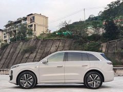 Li Auto L6 Pro - ფოტო 9