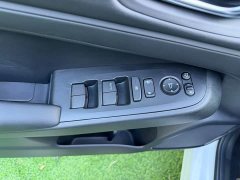 Honda Vezel 1.5L CVT Elite - ფოტო 16