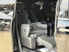 Toyota Vellfire Crown Hybrid 2.5L Premium Edition - ფოტო 19