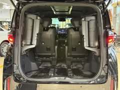 Toyota Vellfire Crown Hybrid 2.5L Premium Edition - ფოტო 20