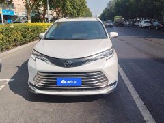 Toyota Sienna 2.5L Hybrid Comfort Edition - ფოტო 2