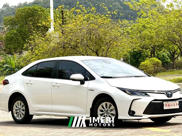 Toyota Corolla Hybrid 1.8L E-CVT Pioneer Edition