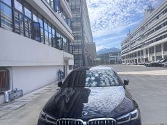 BMW 5 Series 530Li Luxury M Sport Package - ფოტო 3
