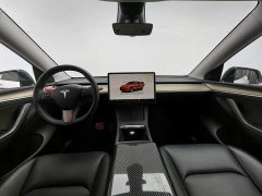 Tesla Model Y Rear-Wheel Drive - ფოტო 5