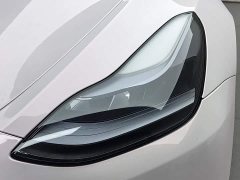 Tesla Model Y Rear-Wheel Drive - ფოტო 7