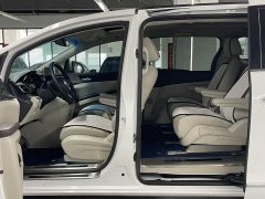 Buick GL8 Land Executive Cabin 652T Luxury - ფოტო 10
