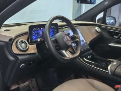 Mercedes-Benz EQE SUV 500 4MATIC Luxury - ფოტო 11