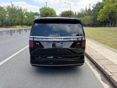 Zeekr 009 Six-Seat Executive AWD 140kWh - ფოტო 12