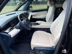 Zeekr 009 Six-Seat Executive AWD 140kWh - ფოტო 15