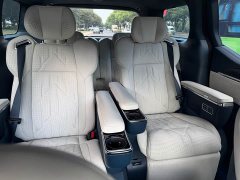 Zeekr 009 Six-Seat Executive AWD 140kWh - ფოტო 7