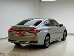 Lexus ES 2022 300h Excellence Edition - ფოტო 8