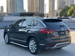 Volkswagen Taos 380TSI AWD Luxury Smart Connected Pro - ფოტო 4