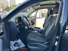 Volkswagen Taos 380TSI AWD Luxury Smart Connected Pro - ფოტო 8