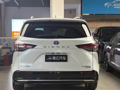 Toyota Sienna 2021 2.5L Hybrid Platinum Edition - ფოტო 8