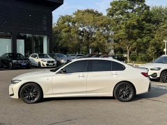 BMW 3 Series 325Li M Sport Midnight Edition Package - ფოტო 2