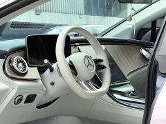 Mercedes-Benz EQE 2025 500 4MATIC Luxury - ფოტო 4
