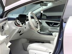 Mercedes-Benz EQE 2025 500 4MATIC Luxury - ფოტო 7