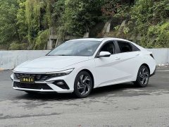 Hyundai Elantra 2023 1.5L CVT GLX Elite - ფოტო 1