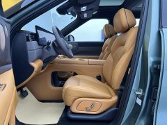 IM Motors Zhiji LS8 52 Max Luxury Six-Seater - ფოტო 16