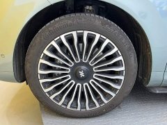 IM Motors Zhiji LS8 52 Max Luxury Six-Seater - ფოტო 6