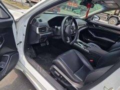 Honda Accord 260TURBO Phantom Night Premium Edition - ფოტო 4