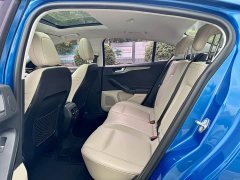 Ford Focus 2020 Sedan EcoBoost 180 Automatic Trend - ფოტო 12