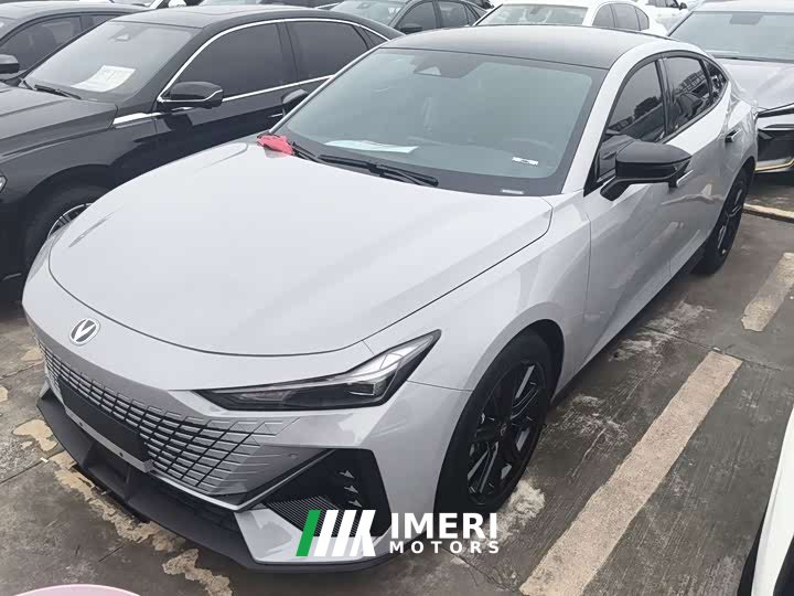 Changan UNI-V 1.5T Premium