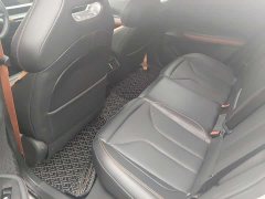 Changan UNI-V 1.5T Premium - ფოტო 11