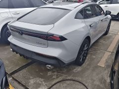 Changan UNI-V 1.5T Premium - ფოტო 15