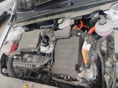 BYD Qin PLUS Glory Edition DM-i 55KM Leading - ფოტო 10