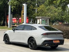 Changan UNI-V 1.5T Deluxe - ფოტო 11