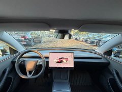 Tesla Model 3 Rear-Wheel Drive - ფოტო 4