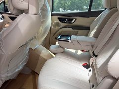 Mercedes-Benz EQS SUV 2025 500 4MATIC - ფოტო 4