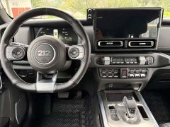 Mercedes-Benz 212 T01 2.0T Mechanic Edition - ფოტო 11