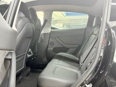 Tesla Model Y Long Range All-Wheel Drive - ფოტო 7