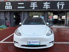 Tesla Model Y Rear-Wheel Drive - ფოტო 1