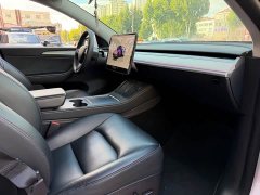 Tesla Model Y Rear-Wheel Drive - ფოტო 14