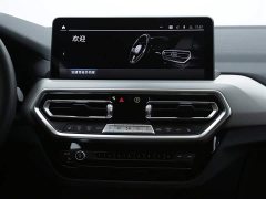 BMW iX3 Premier - ფოტო 13