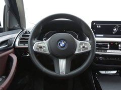 BMW iX3 Premier - ფოტო 14