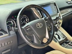 Toyota Alphard Hybrid 2.5L Premium Edition - ფოტო 10