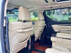 Toyota Alphard Hybrid 2.5L Premium Edition - ფოტო 18