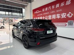 Toyota Highlander 2.0T AWD Knight Edition 7-Seater - ფოტო 14