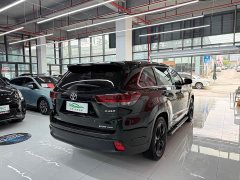 Toyota Highlander 2.0T AWD Knight Edition 7-Seater - ფოტო 16