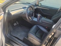 Tesla Model Y Standard Range RWD - ფოტო 9