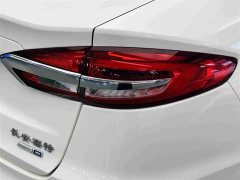 Ford Mondeo 2020 EcoBoost 180 Luxury - ფოტო 12